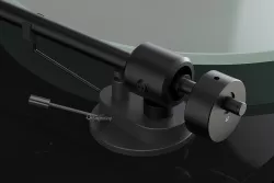 Проигрыватель винила Pro-Ject T1 Phono SB White