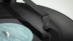 Устройство для очистки винила Pro-Ject Sweep It E Black