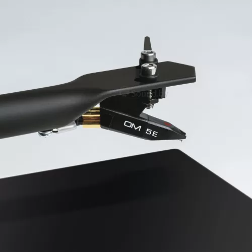 Проигрыватель виниловых пластинок Pro-Ject T1 Piano Black