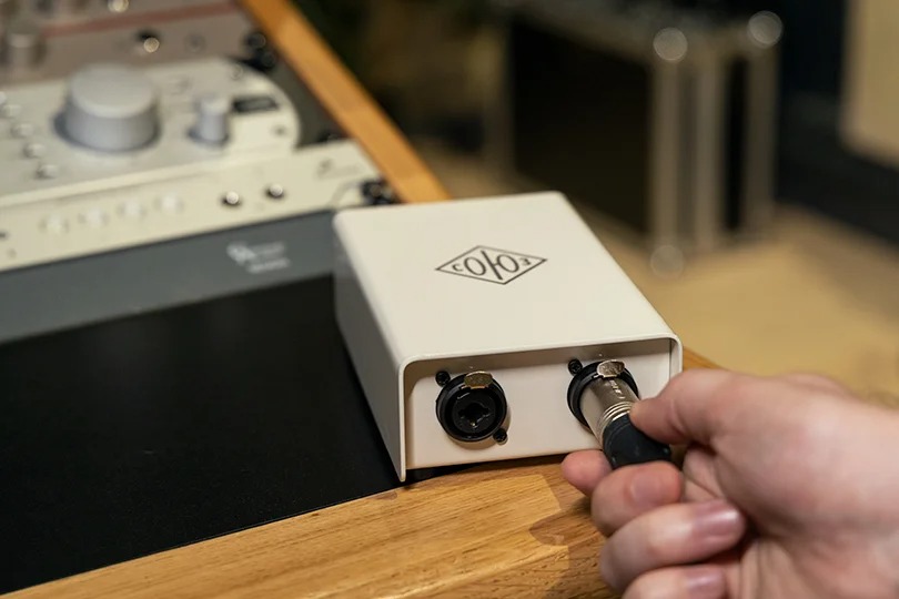 Микрофонный предусилитель