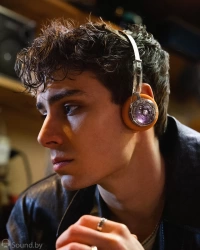 Наушники Mondo by Defunc Freestyle On-Ear Transparent