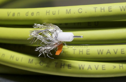 Кабель межблочный аудио Van Den Hul The WAVE pair RCA 1.0m