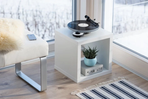 Проигрыватель пластинок Pro-Ject Elemental White/Black