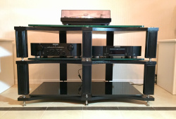 Стойка под Hi-Fi/High-End аппаратуру VOXmodule S002