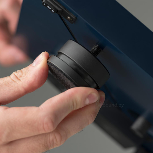 Проигрыватель винила Pro-Ject Debut Carbon EVO