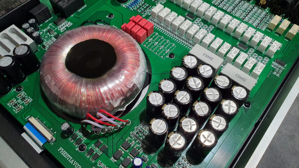 Предусилитель Denafrips Hestia 12Th Black