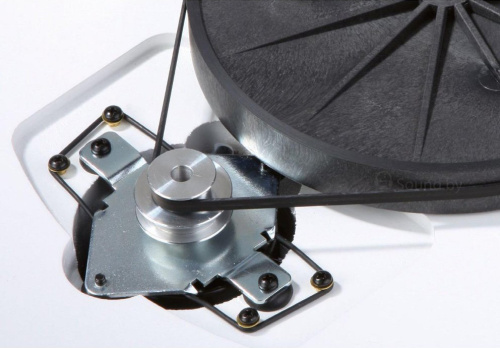 Проигрыватель пластинок Pro-Ject Elemental White/Black