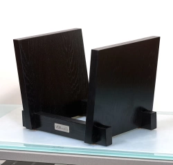 Стойка под виниловые пластинки VOXmodule VINYL STAND 01 Black Oak